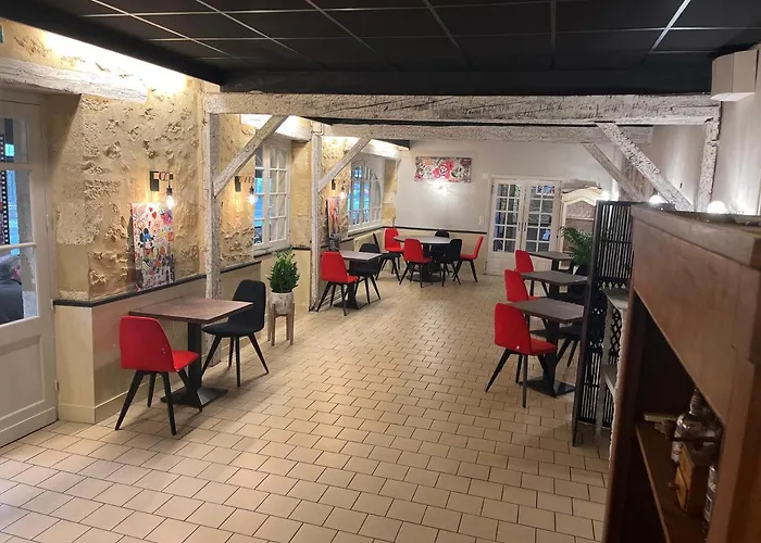 فندق Du Chateau - Et Cazenac 2*