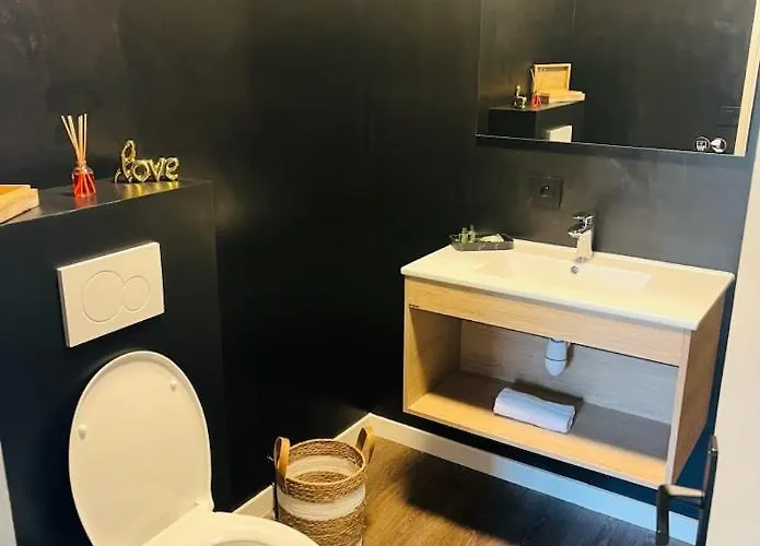 Hotel Du Chateau - Et Cazenac 2*