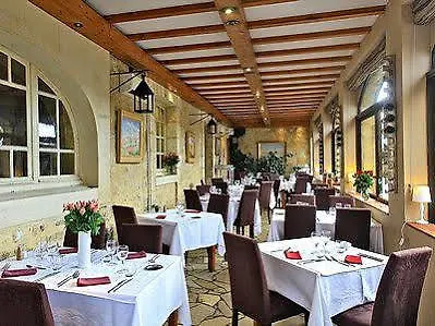 Hotel Du Chateau - Et Cazenac 2*